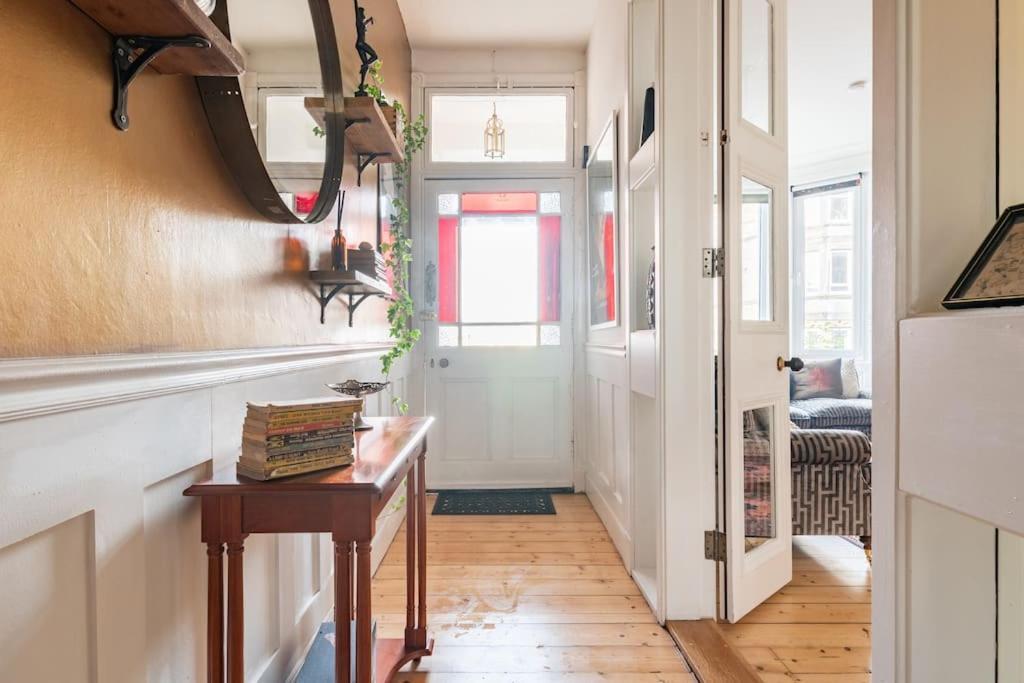 Holyrood Park: Lush & Arty 2 Double Bed Flat Apartment Edinburgh Luaran gambar