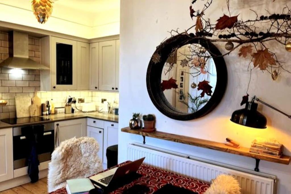 Holyrood Park: Lush & Arty 2 Double Bed Flat Apartment Edinburgh Luaran gambar