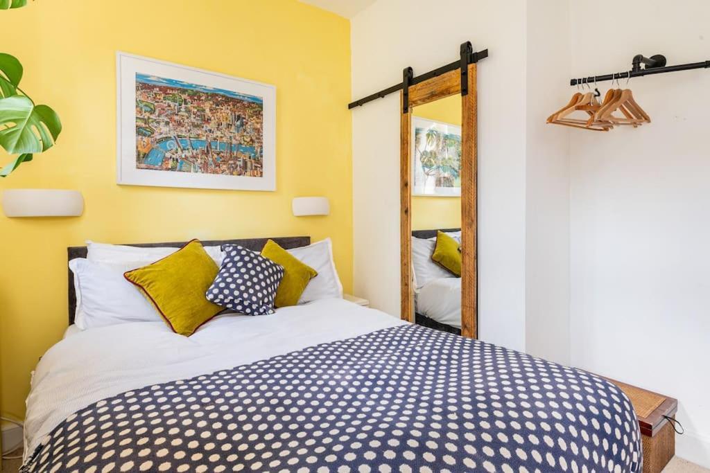 Holyrood Park: Lush & Arty 2 Double Bed Flat Apartment Edinburgh Luaran gambar