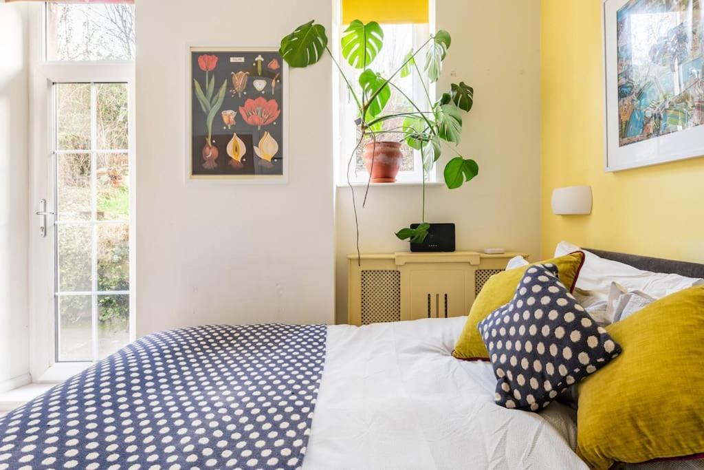 Holyrood Park: Lush & Arty 2 Double Bed Flat Apartment Edinburgh Luaran gambar