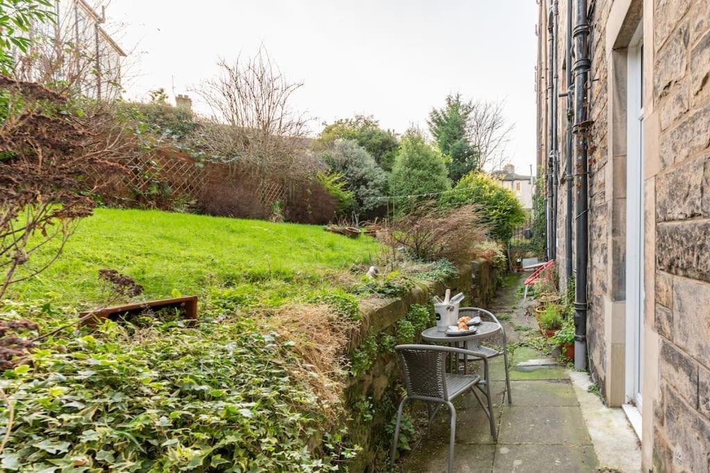 Holyrood Park: Lush & Arty 2 Double Bed Flat Apartment Edinburgh Luaran gambar