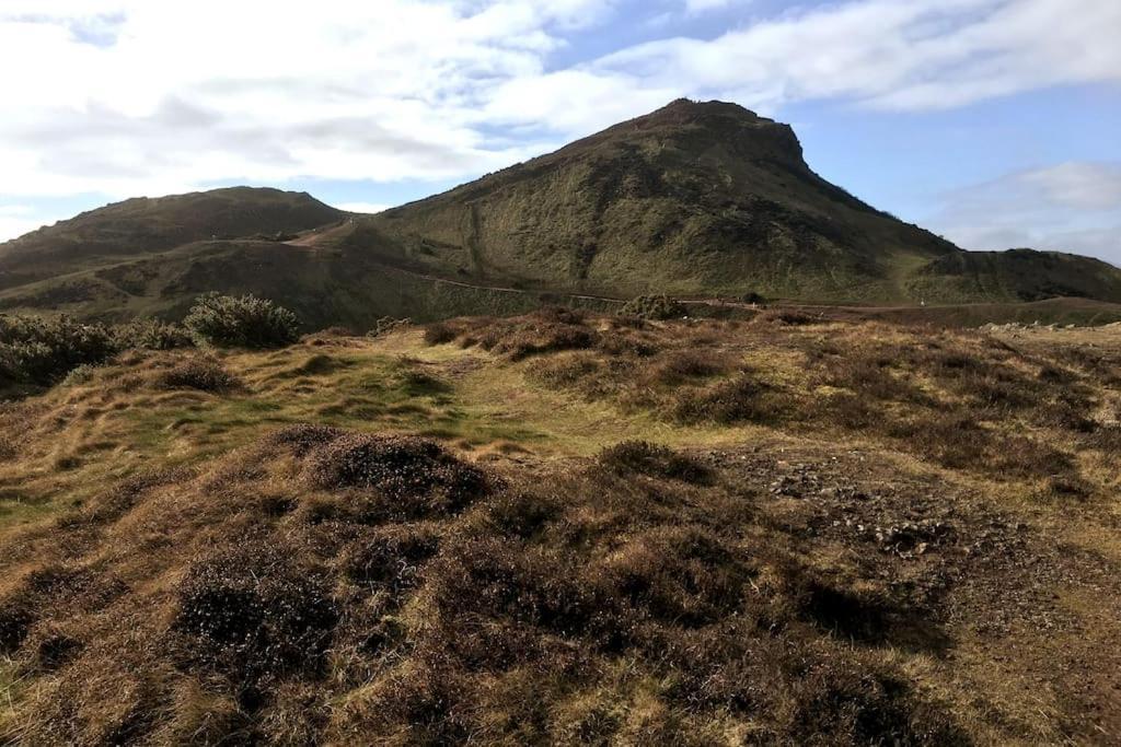 Holyrood Park: Lush & Arty 2 Double Bed Flat Apartment Edinburgh Luaran gambar